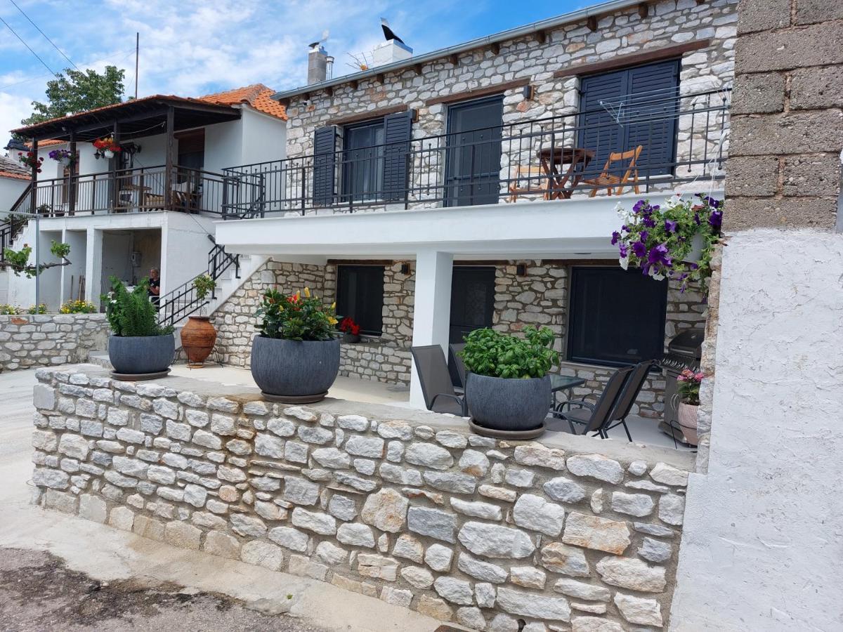 Maria Tsomou Villa Theológosz Kültér fotó